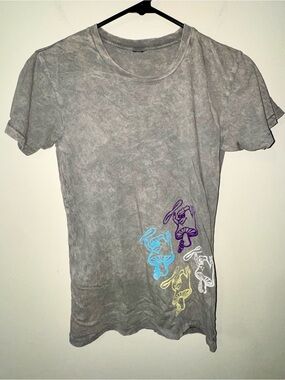 Mellow Mushroom Gray Mineral-Wash Graphic Mushroom Tee